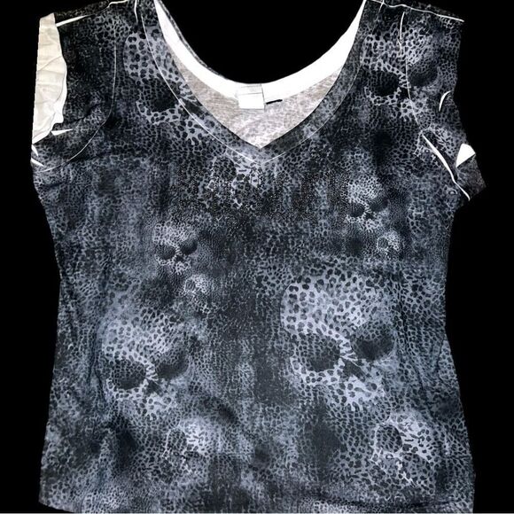 Harley Davidson cute black with gray animal print skull design top. New - Picture 8 of 13
